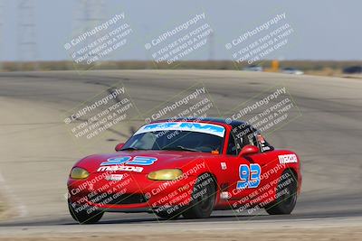 media/Oct-29-2022-CalClub SCCA (Sat) [[e05833b2e9]]/Race Group 3/Qualifying (Outside Grapevine)/